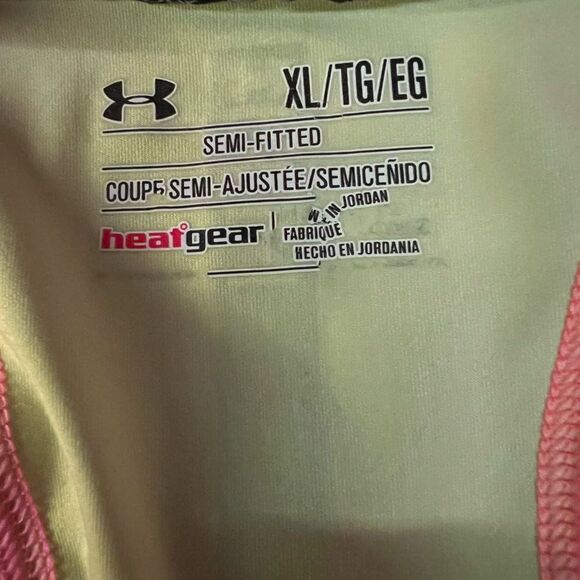 Under Armour Women's Size XL Semi Fitted Heat Gear Activewear Tee Shirt Pink - Picture 3 of 3